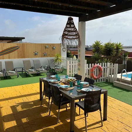 Dinateli, Salinas Golf Βίλα Caleta De Fuste
