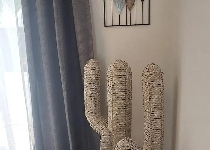 فيلة Dinateli, Salinas Golf