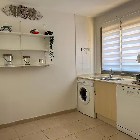 Willa Dinateli, Salinas Golf