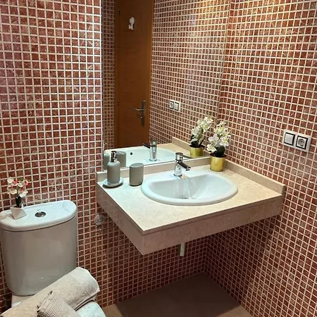 Dinateli, Salinas Golf Willa Caleta De Fuste