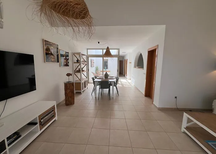 Villa Dinateli, Salinas Golf *